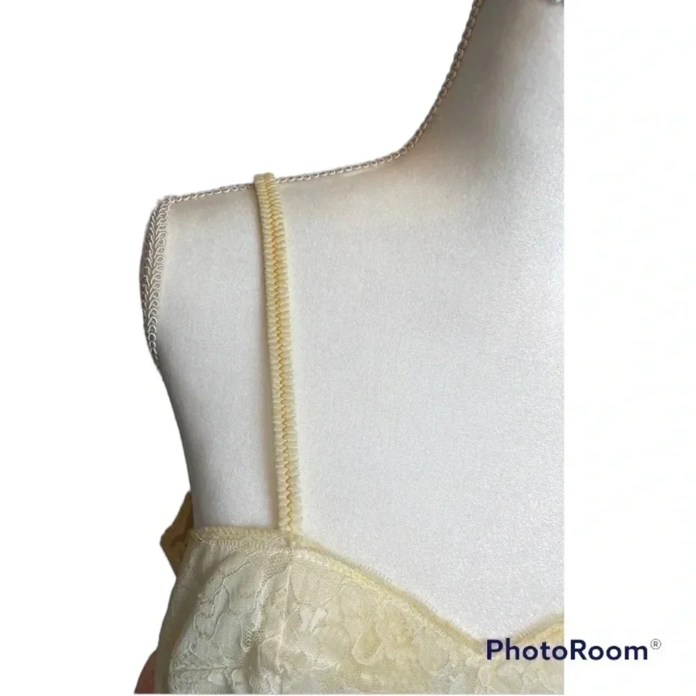 VINTAGE long nightgown with lace‎ bustier.